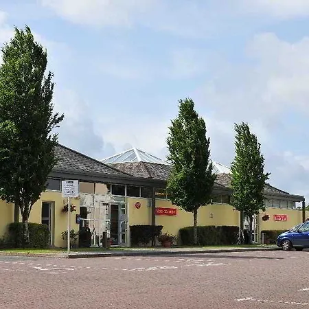 Apartamento Corrib Village Of *
