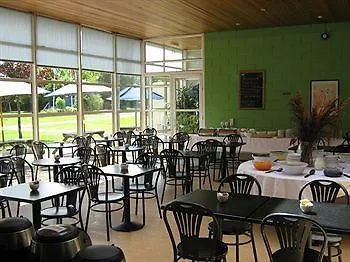 Apartamento Corrib Village Of