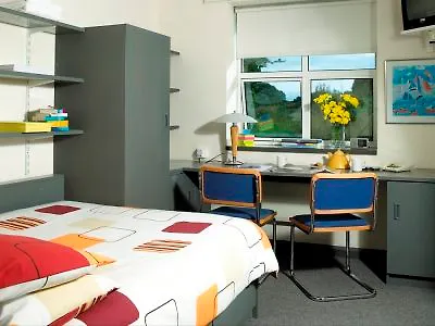 Apartamento Corrib Village Of