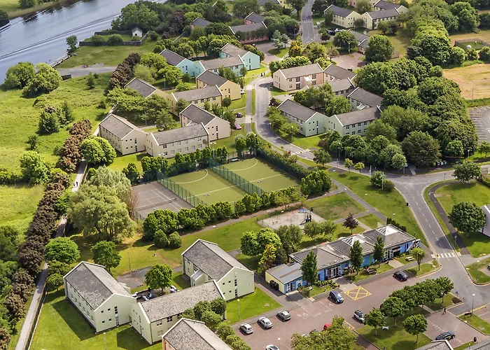 Corrib Village Of Apartament