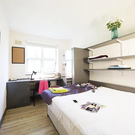 Апартаменты Corrib Village Of Голуэй