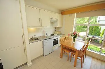 Corrib Village Of * Голуэй